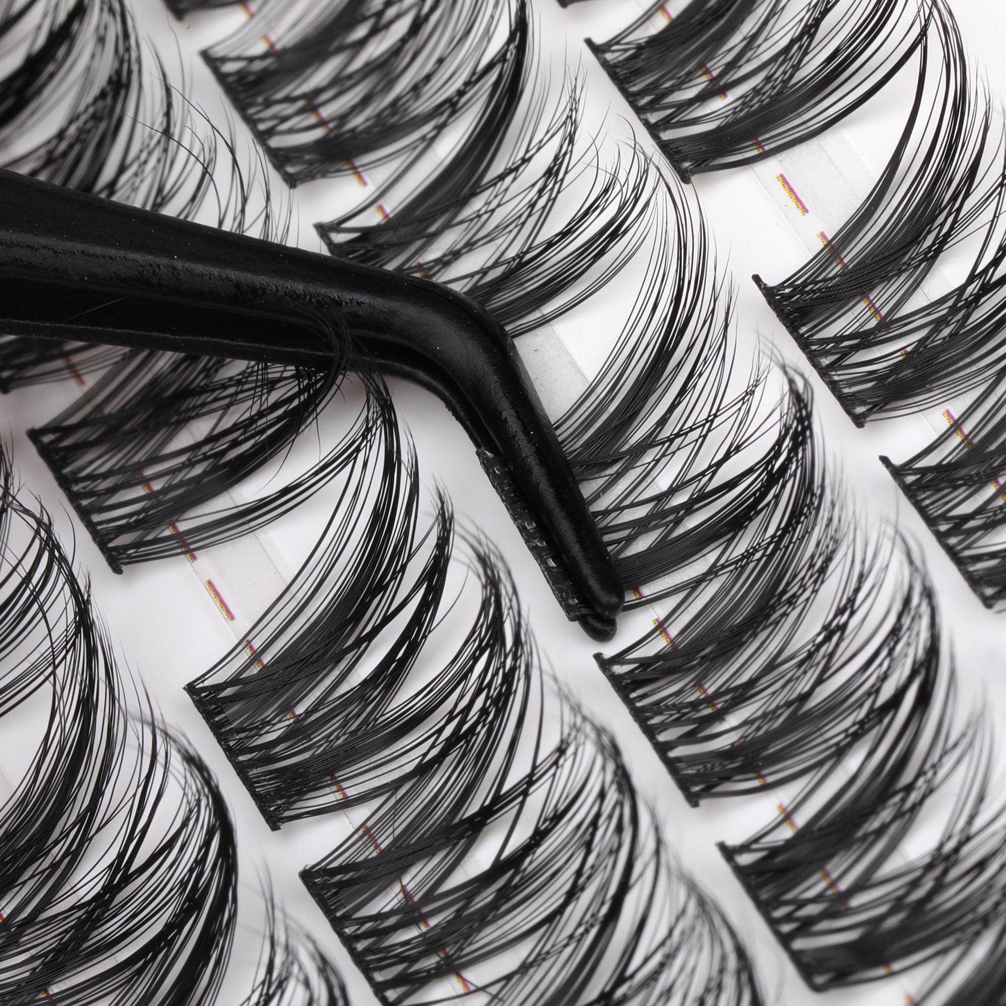 OKAYLOVE® Vivi Eyelash Clusters Kit