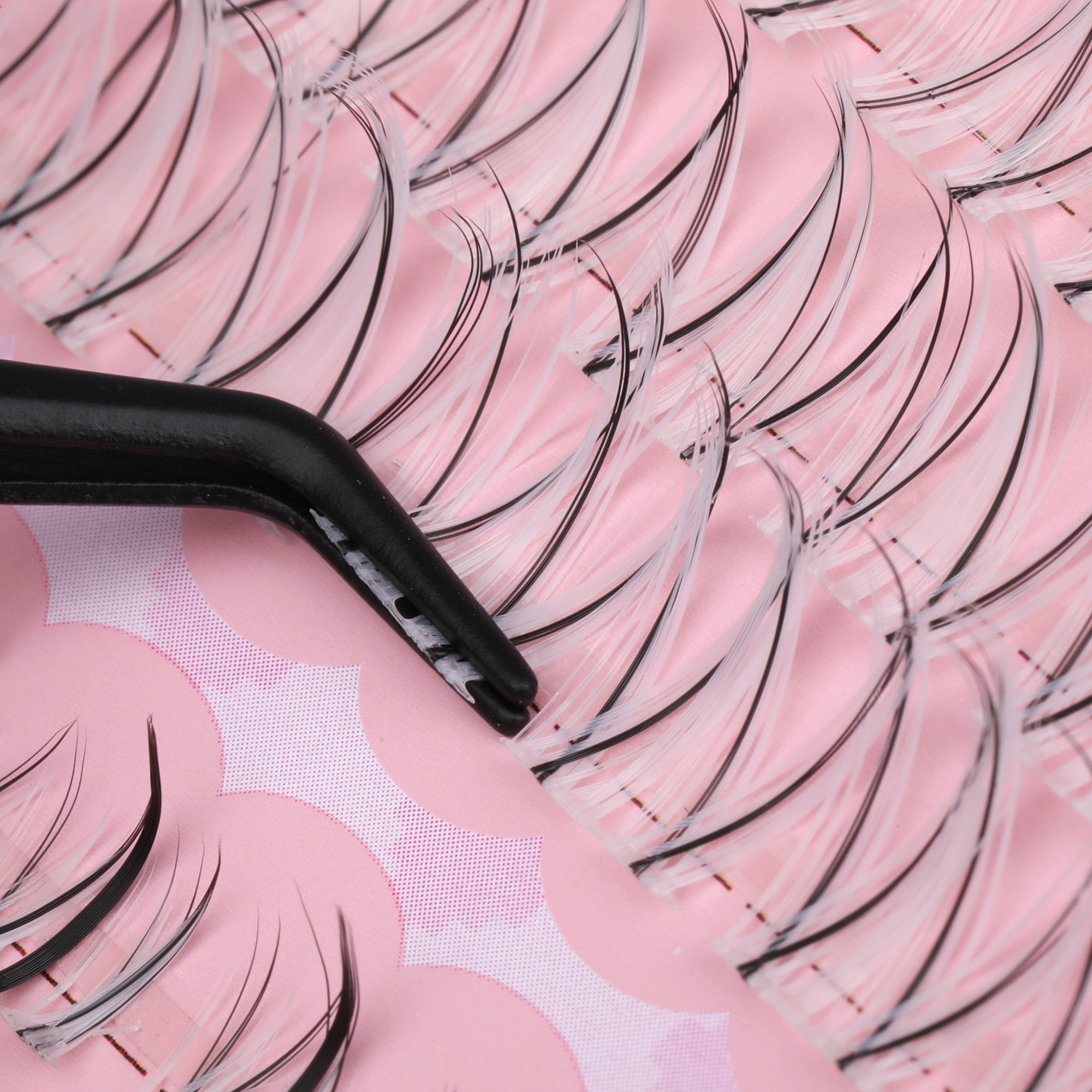OKAYLOVE® Frost Eyelash Clusters Kit